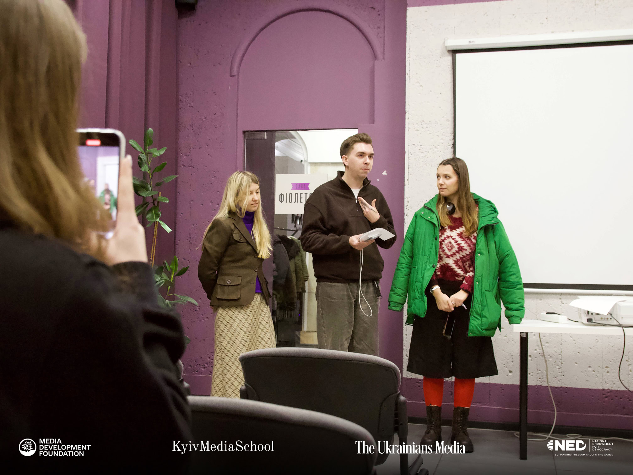 У Kyiv Media School завершився курс із літературного репортажу «Як це написано?»