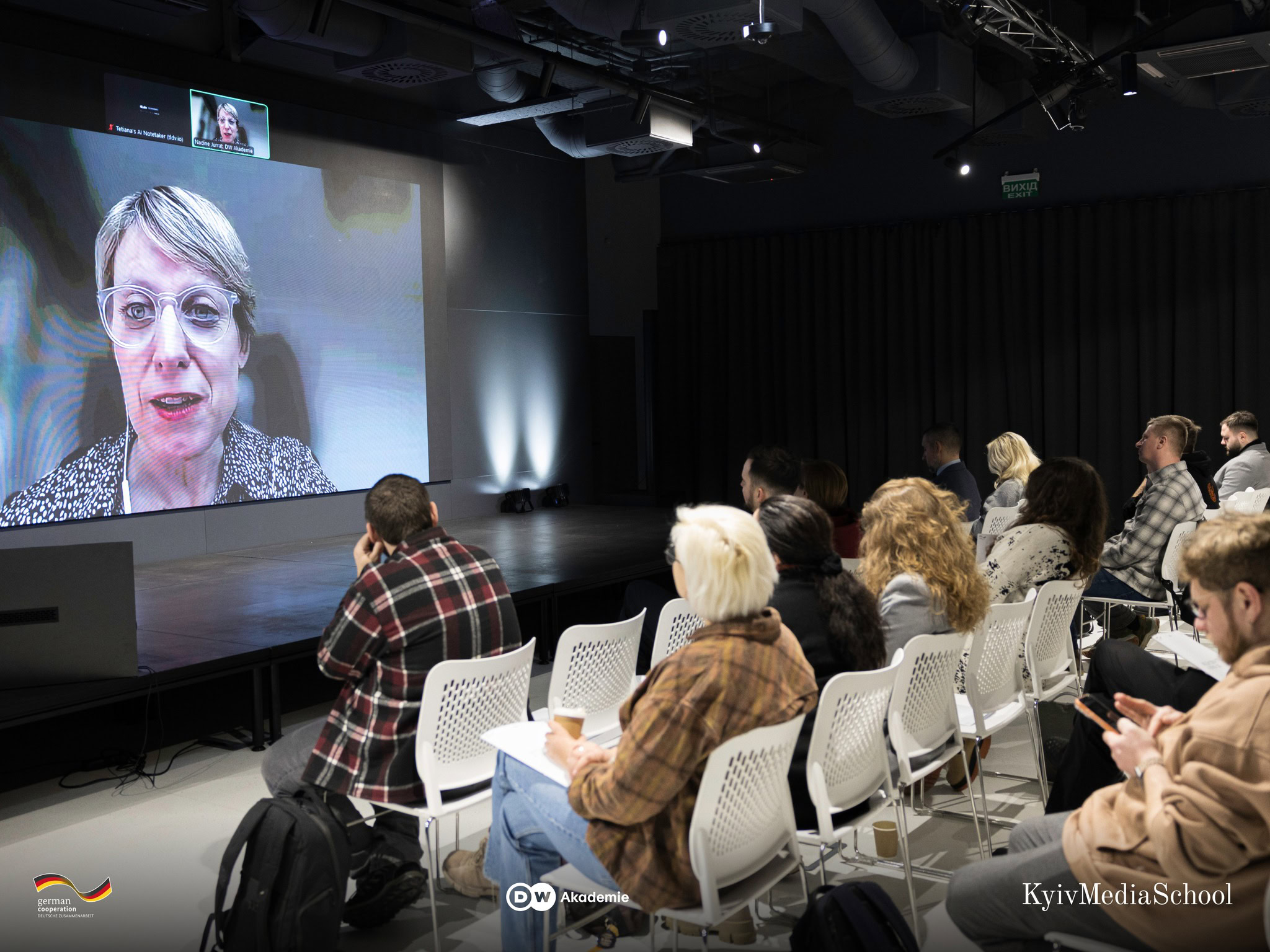 20 медійників розпочали навчання на курсі «Медіастійкість в епоху ШІ»